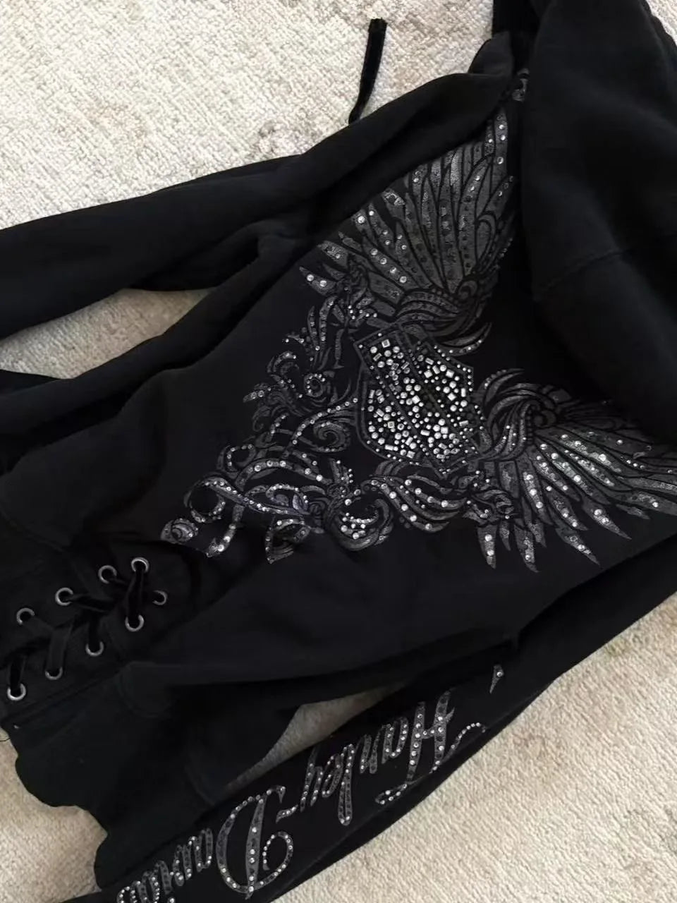 Women’s Y2K Black Graphic Zip-Up Hoodie