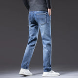 Men’s Classic Straight-Leg Stretch Jeans