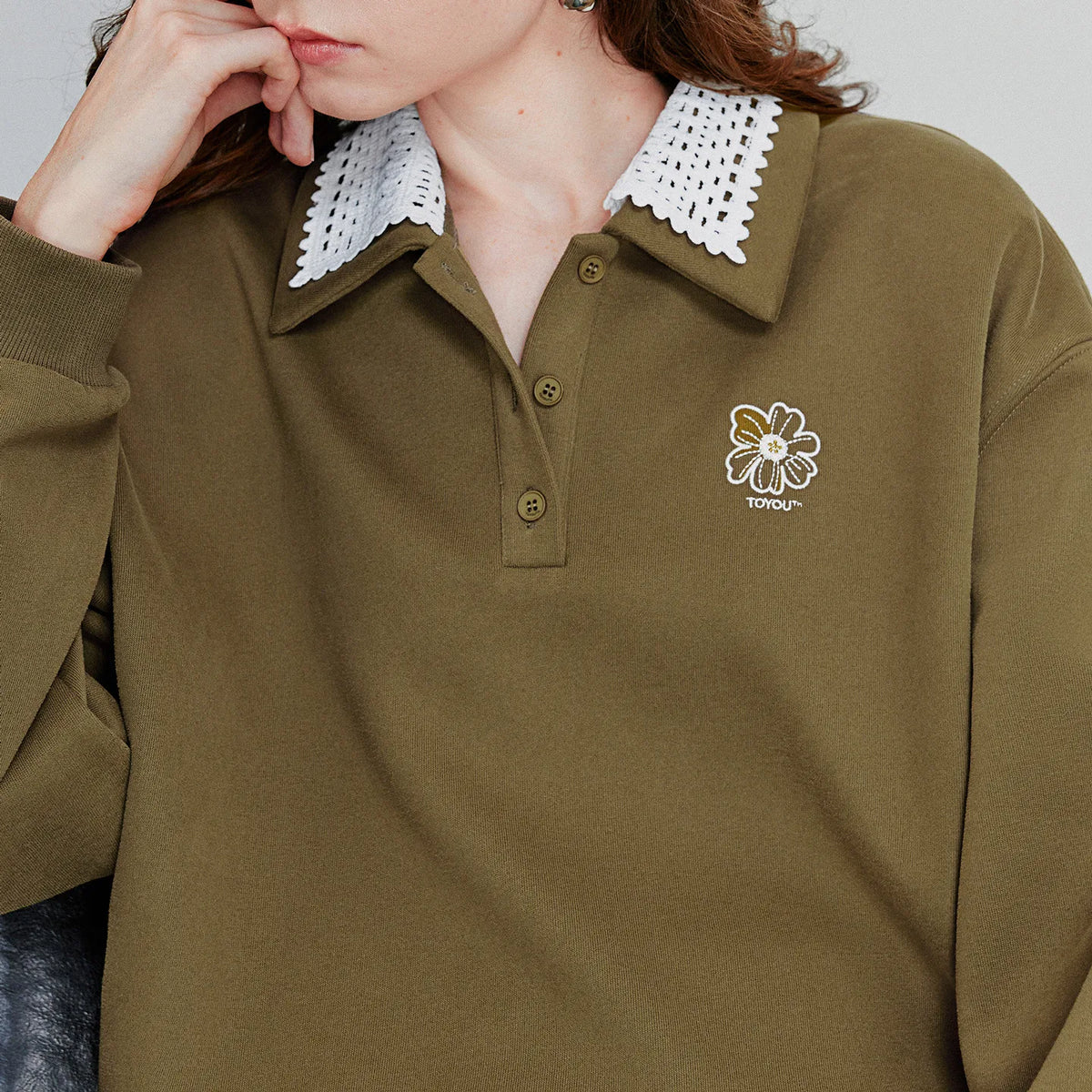 Women’s Green Colorblock Collared Sweatshirt