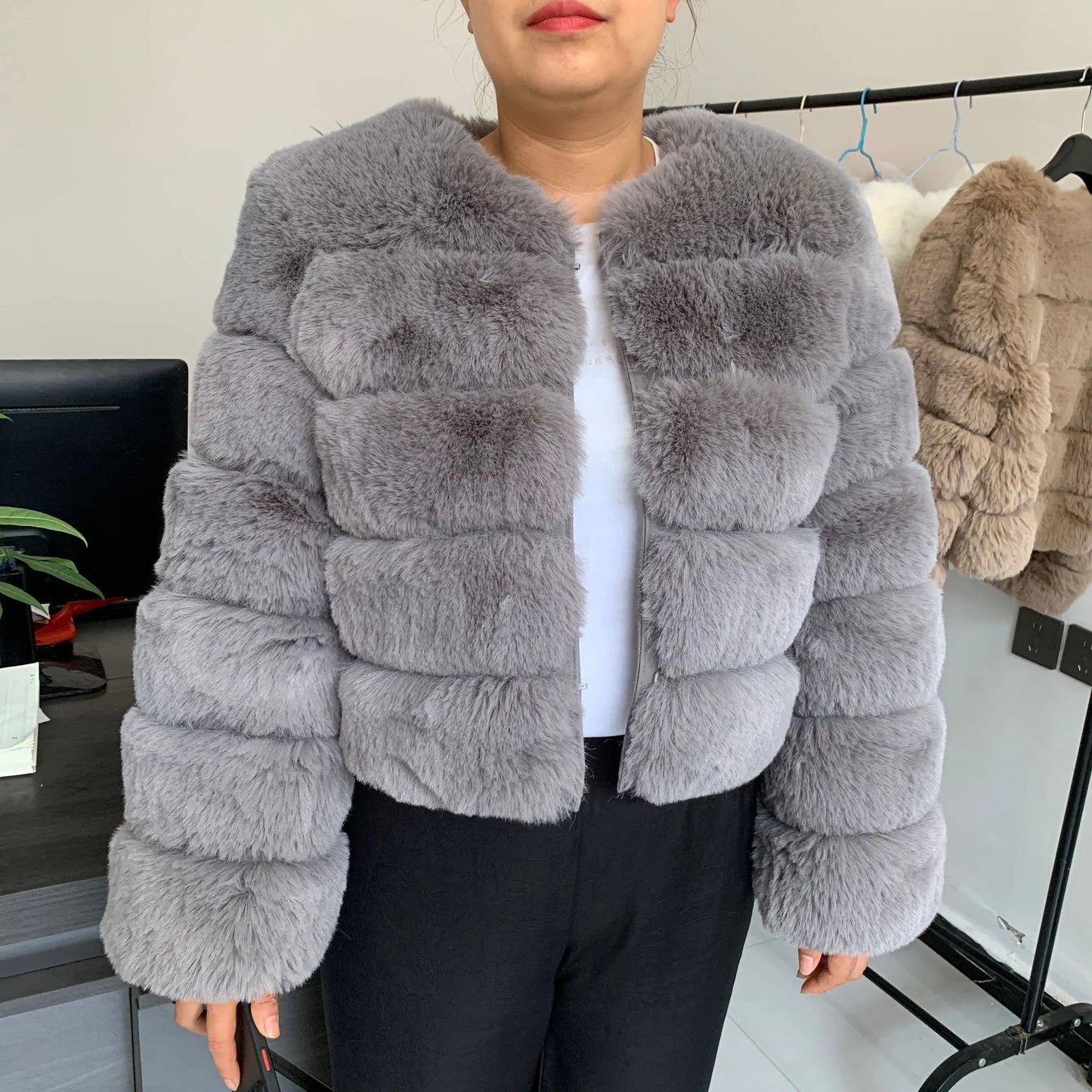 Elegant Winter Faux Fox Fur Crop Jacket