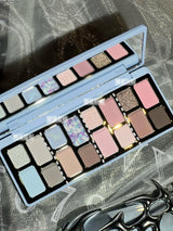 Qianyan 16-Color Eyeshadow Palette – Glitter, Matte & Shimmer