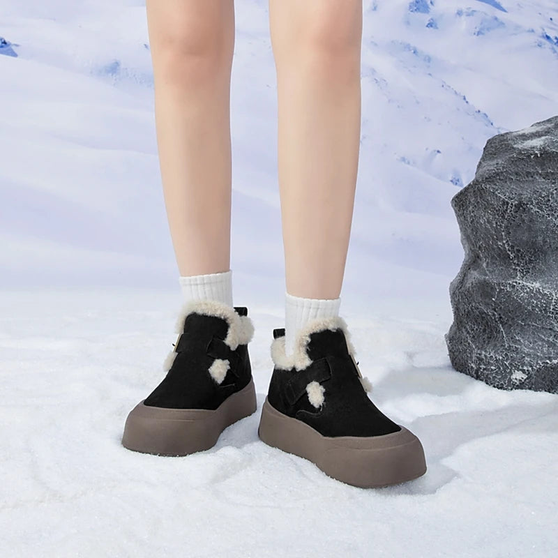 Snow Boots Women Winter Genuine Leather 2025 New Fleece Warm Thick Women's Booties Large Size  Women's Boots