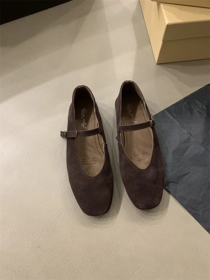 Bailamos Women's Elegant Ballet Flats | Slip-On
