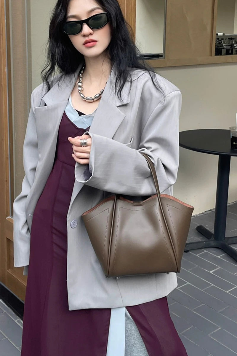 2025 Women's Large Capacity Handbag Wing Design Handheld Tote Daily Use And Commuting Single Shoulder Crossbody Bag for Ladies