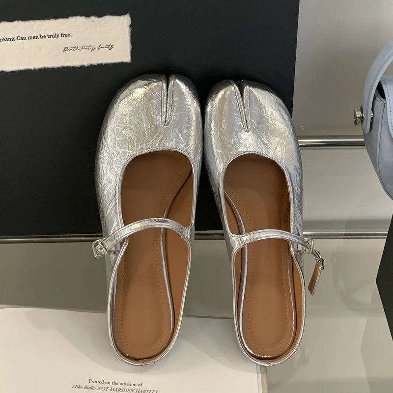 SUOJIALUN Women's Split-Toe Mary Jane Flats