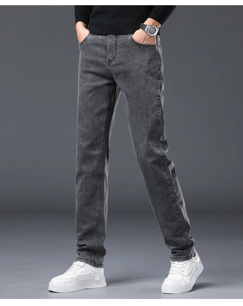Men's Stretch Straight-Leg Jeans