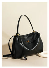 2026 large Genuine leather shoulder bag armpit top layer cowhide large capacity women's commuting high-end tote bag