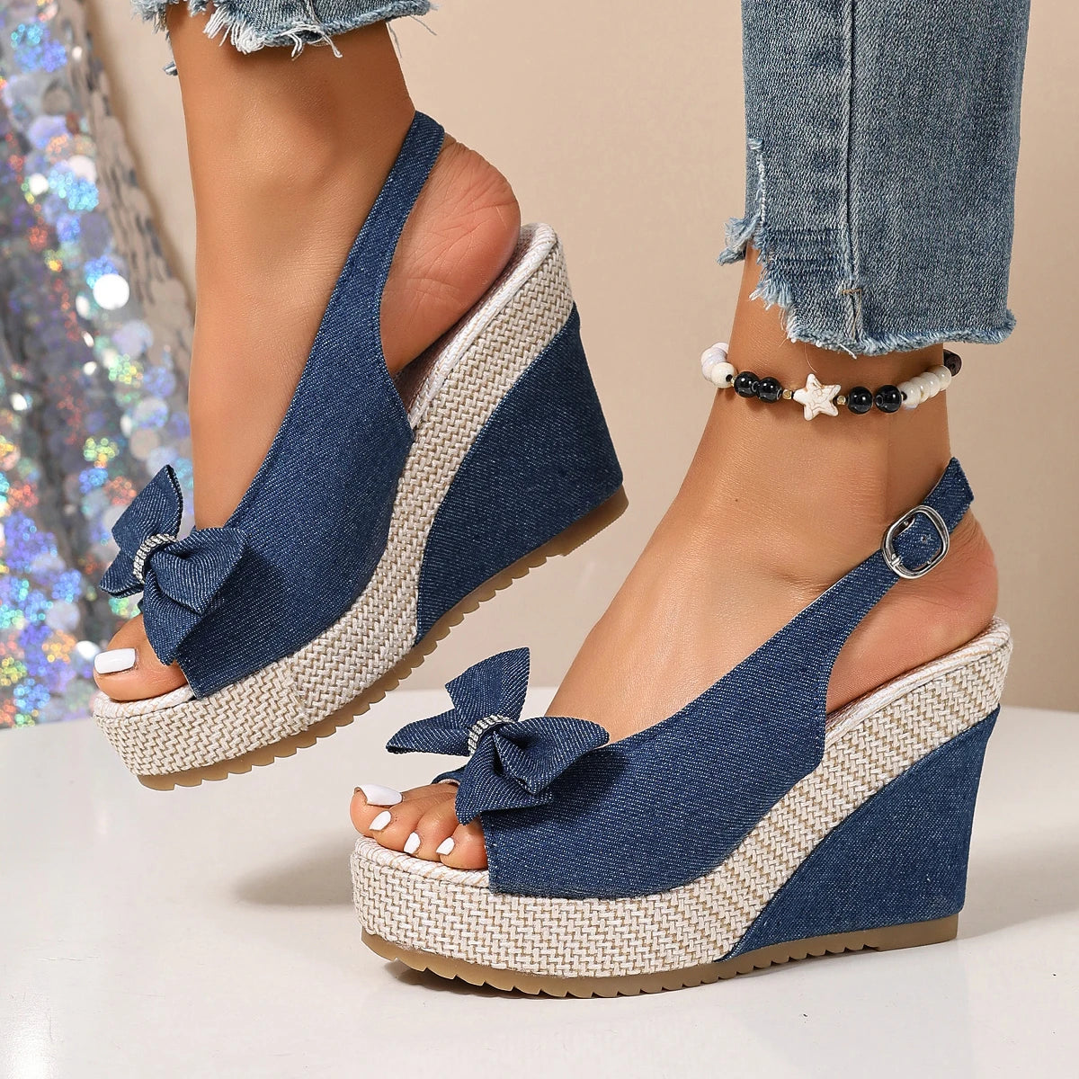 Women's Rivet-Detail Wedge Sandals — Buckle Strap Platform Beach Shoes