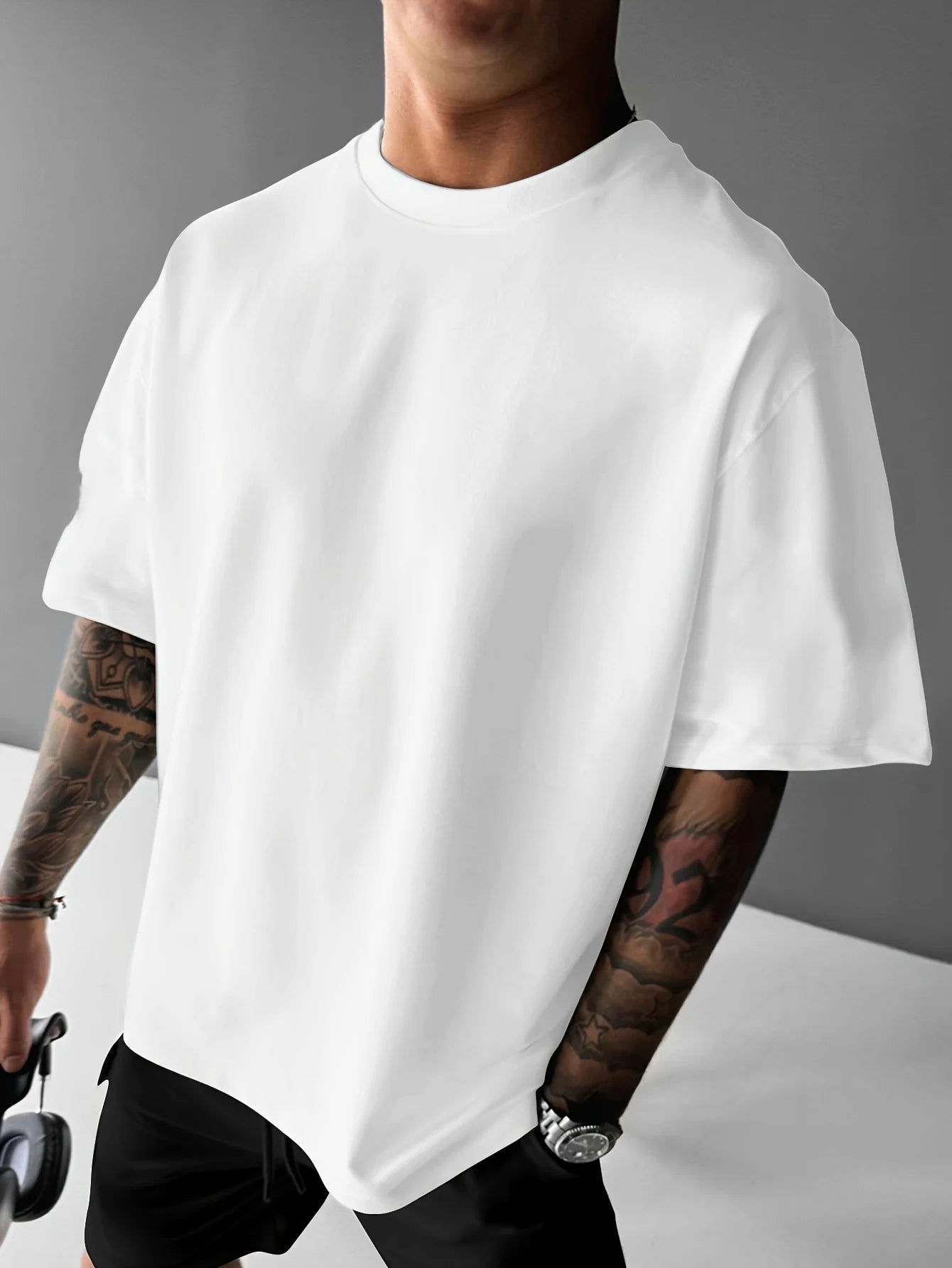 Men's "Never Give Up" 100% Pure Cotton Graphic Tee - Loose Fit