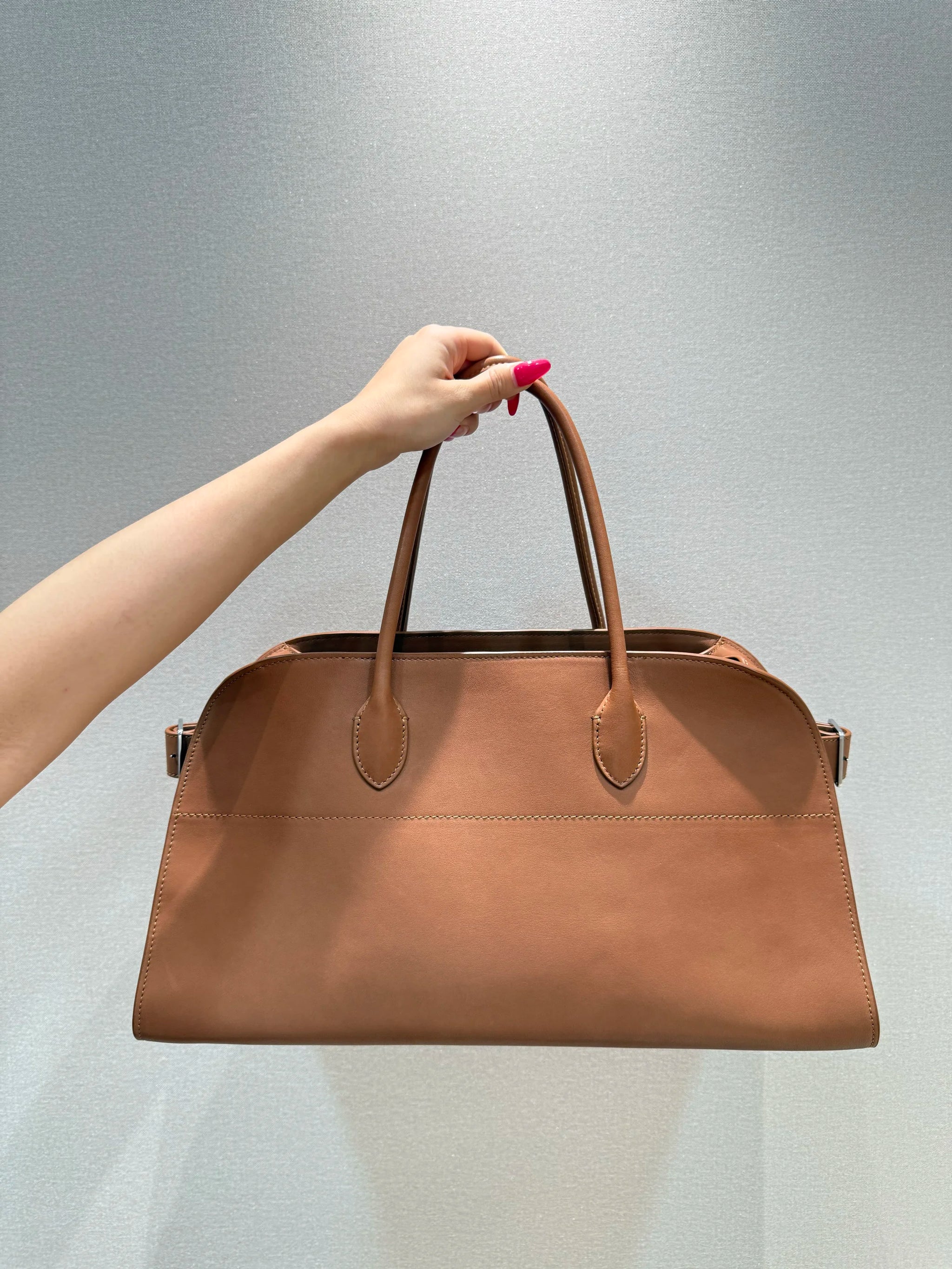 UXST Genuine Saddle Leather Tote Bag – All-Steel Hardware