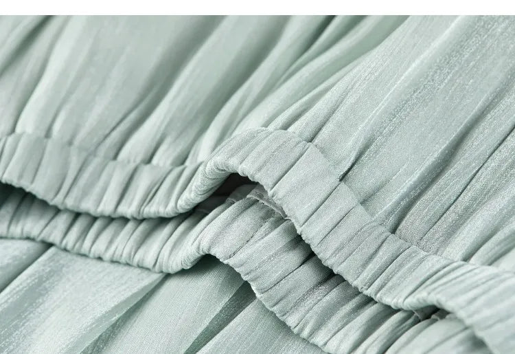 Sentubila Flowy A-Line Skirt – Iridescent Sheen