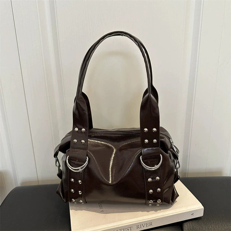 High Quality PU Leather Women's Shoulder Bag Large Capacity Y2K Underarm Bag Fashion Rivet Women Daily Boston Handbag