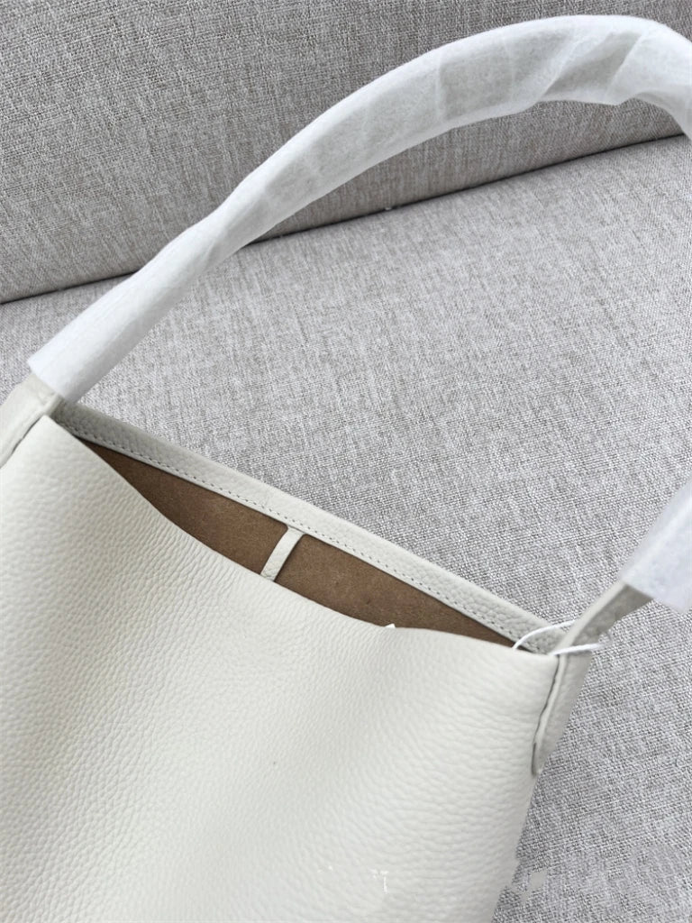 25 year new cowhide lychee pattern single shoulder commuting versatile large capacity bucket bag
