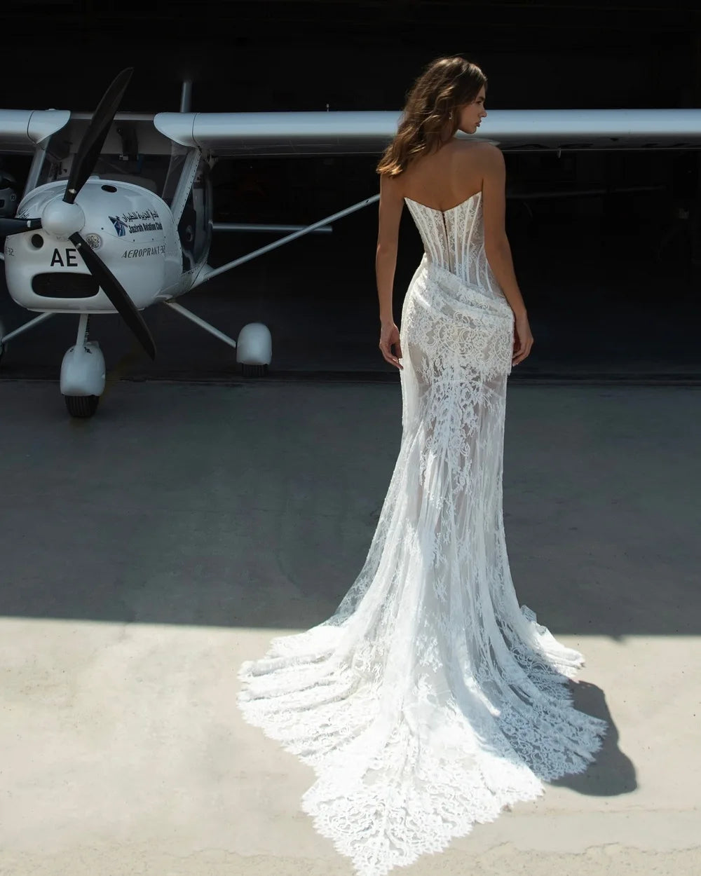 Kyoto Customized Pleated Lace Flower Sheath Wedding Dress Strapless Detachable Train vestidos de novia Exquisite Evening Dresses