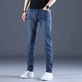 Men’s Classic Straight-Leg Stretch Jeans