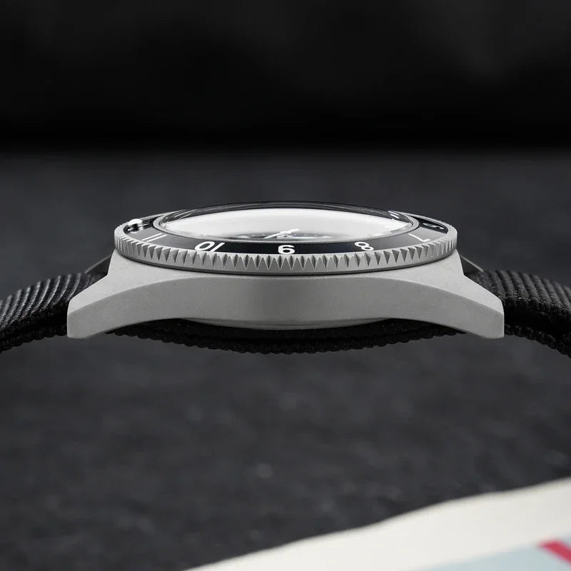 Watchdives WD1972 Quartz Watch VH31 Sweep Seconds Movement Sapphire Glass Stainless Steel Watches Waterproof Luminous Wristwatch