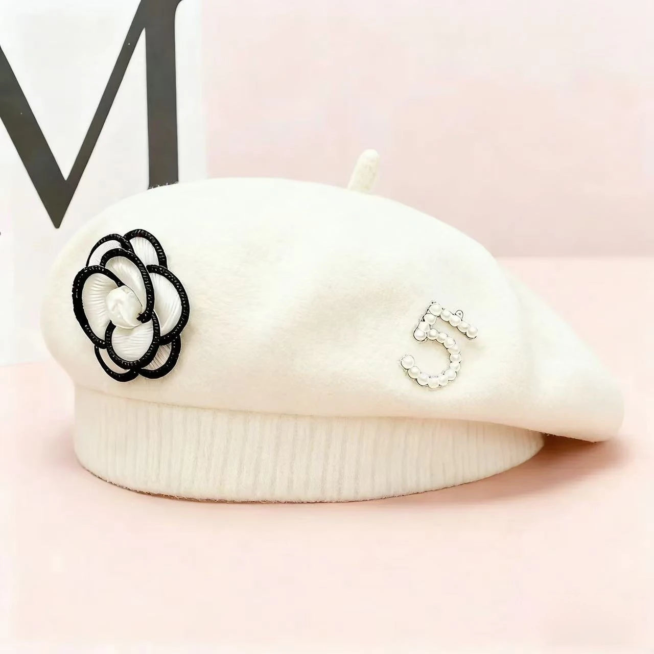 Women's Floral Pearl Knit Beret – Elegant Winter Hat
