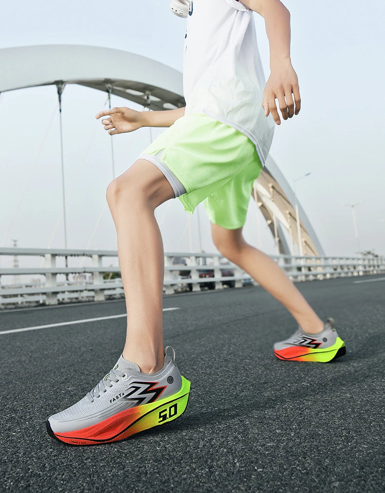 Marathon Men Running Shoes Carbon Board Speciality Sports Breathable Lightweight Women's Athletic Nonskid Elasticity Sneakers