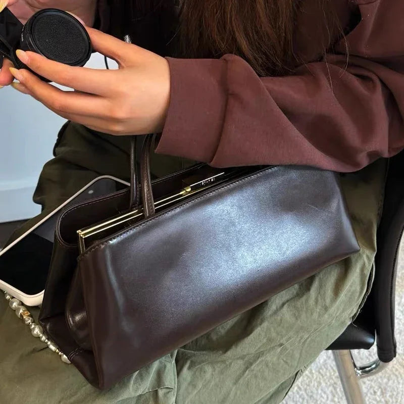 Minimalist Rectangular Frame Handbag Metal Lock Hard Shell Top Handle Bag Elegant Office Commute Shoulder Purse For Women