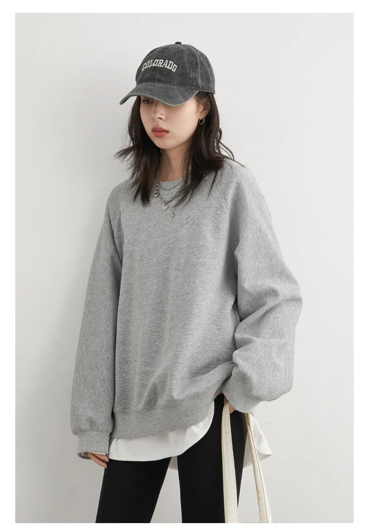 Women's Embroidered Raglan Sweatshirt