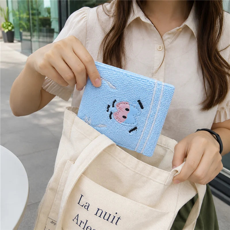 Wallets High Quality Synthetic Leather Embroidery Short Bifold Small Wallet for Men Women Unisex Cute Card Holder Coin Purse