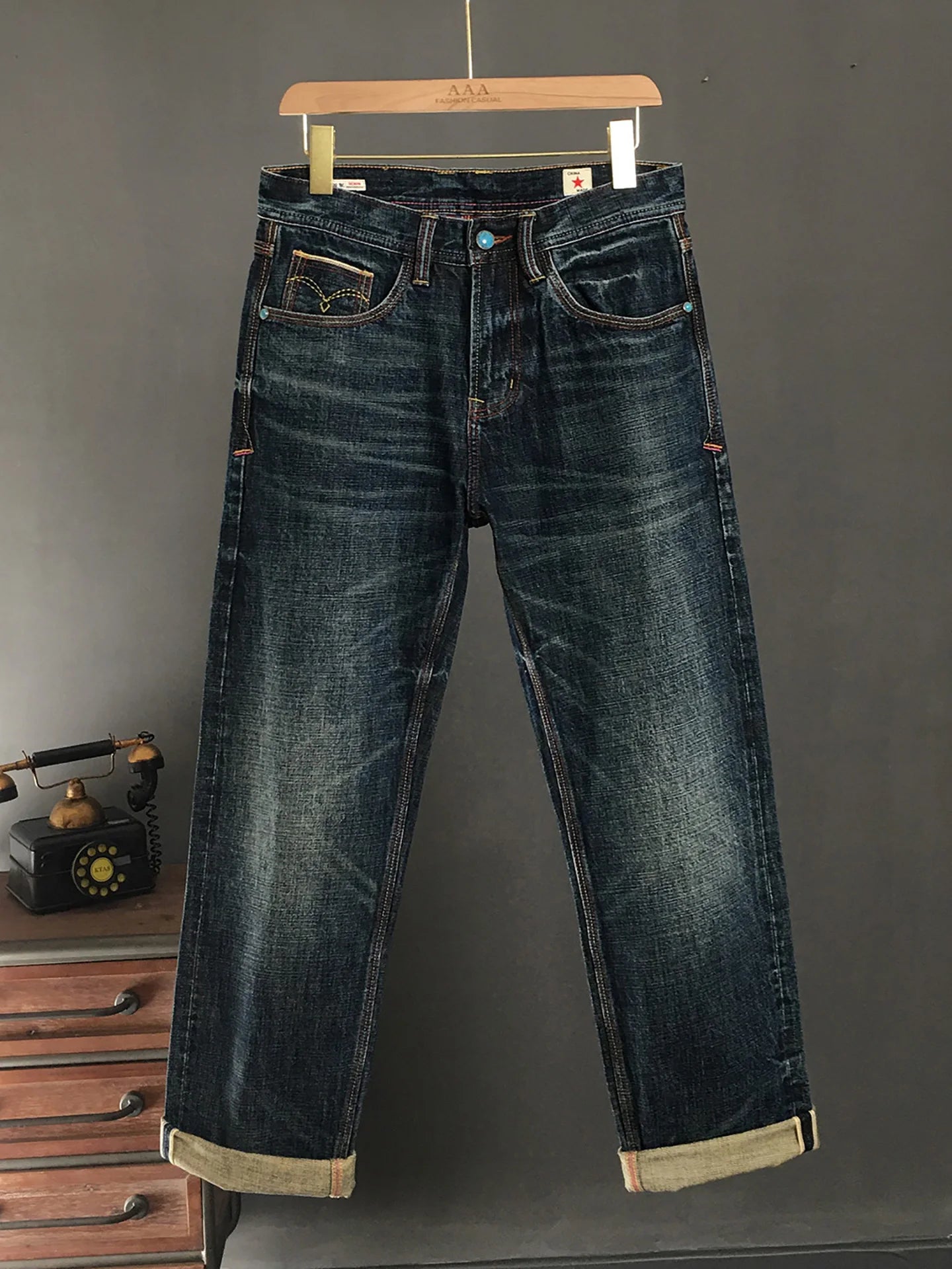 Men's Vintage Cotton Selvedge Denim Jeans – Loose Straight Fit