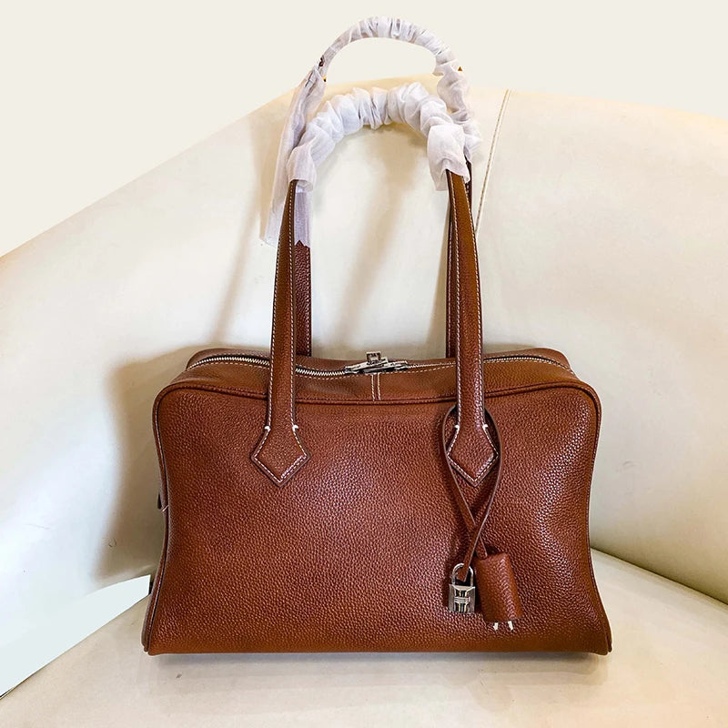 2026 Spring Luxury Brand Genuine Leather Women Bags Cowhide Casual Totes Women Handbags Fashion Silver Lock Shoulder Bags Woman