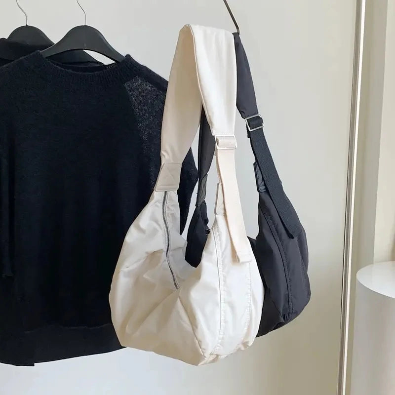 New Fashion Summer Large Capacity Casual Nylon Women Shoulder Bag Korean Style Hobos Bag Youth Crossbody Shoulder Bag