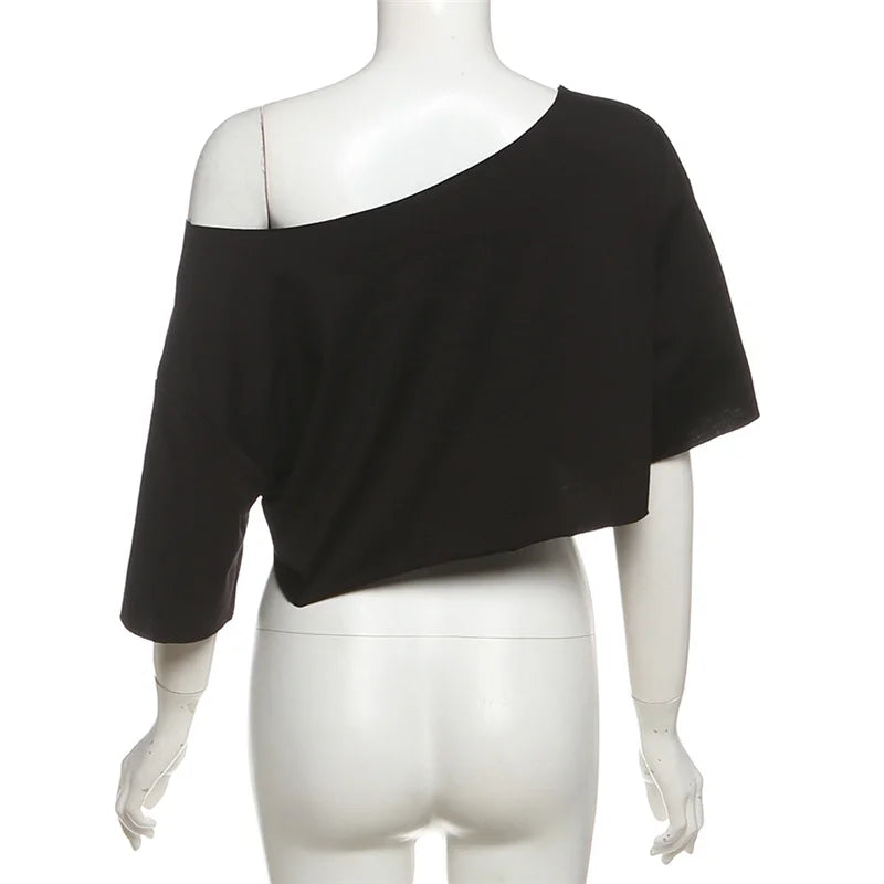 KSylCue Letter Print Off-Shoulder Crop Top