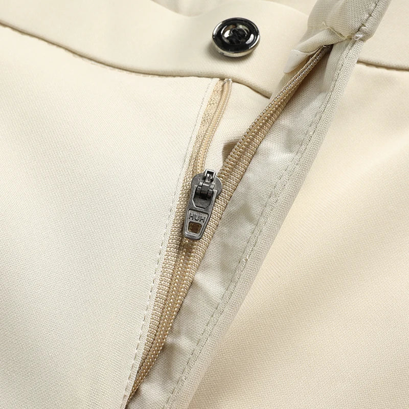 Men's Lightweight Stretch Straight-Leg Pants