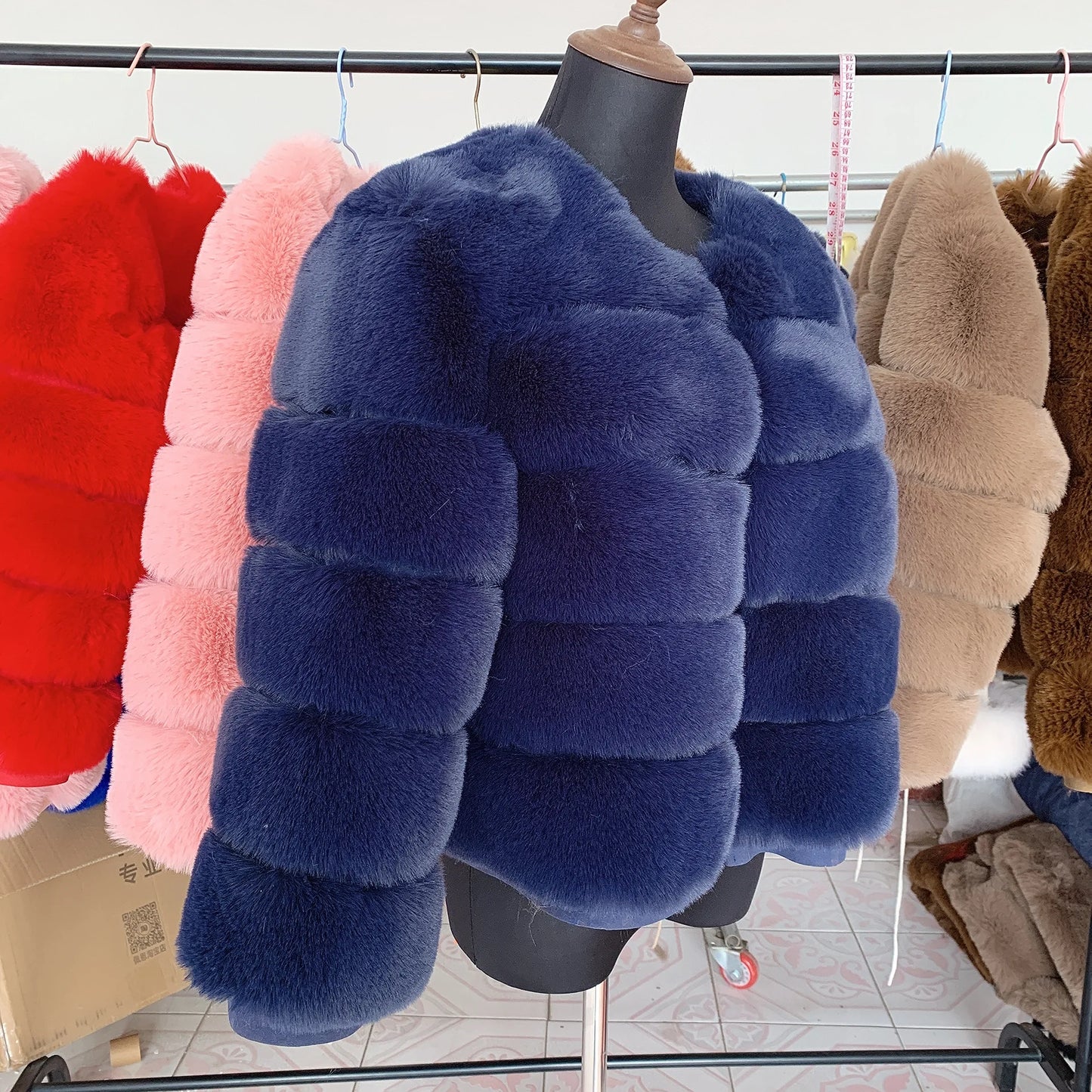 Elegant Winter Faux Fox Fur Crop Jacket