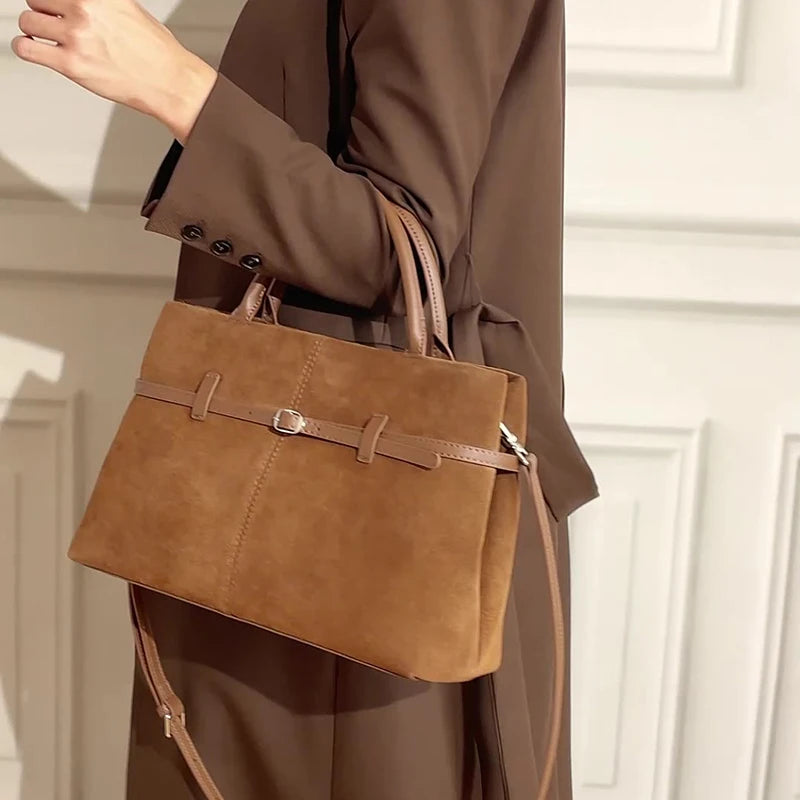 Women's Large Capacity Tote Bag 2025 New Vintage Suede Leather Spacious Crossbody Bag Commuting Versatile Trendy Premium Handbag