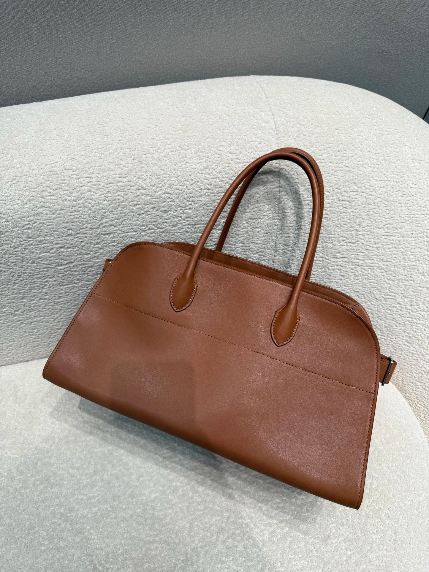 UXST Genuine Saddle Leather Tote Bag – All-Steel Hardware