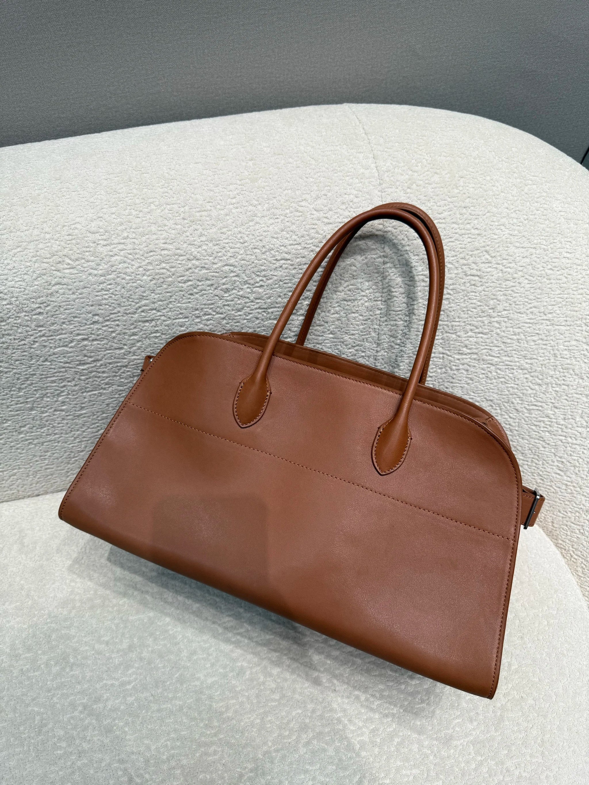 UXST Genuine Saddle Leather Tote Bag – All-Steel Hardware