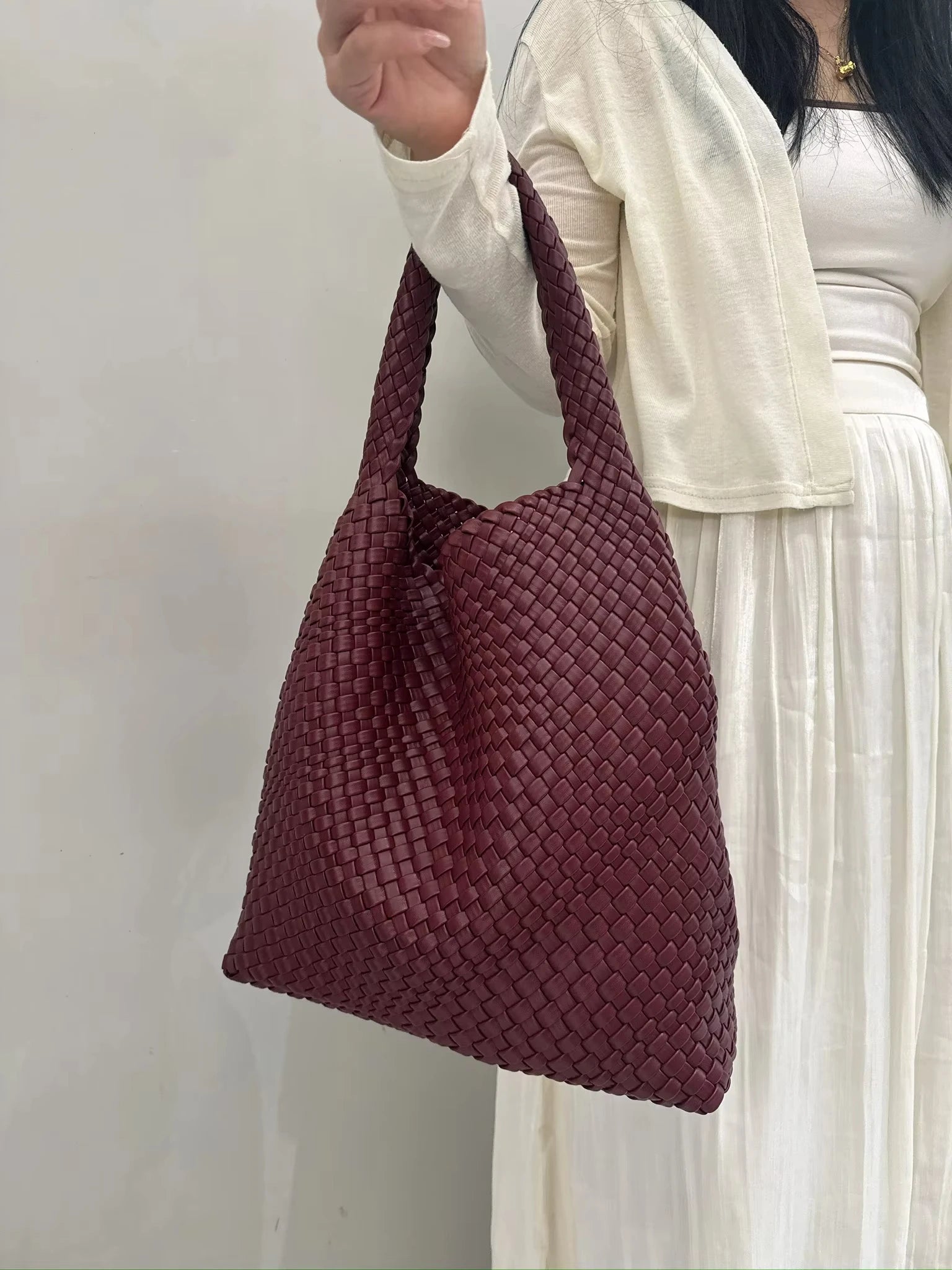 Shoulder bag Woven Bag for Women Europe and the United States popular PU leather soft fabric women underarm bag