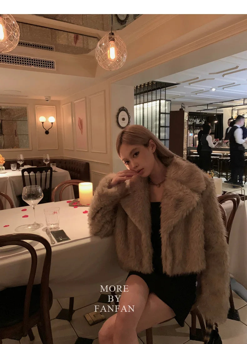 Women's Faux Fur Winter Jacket with Pockets