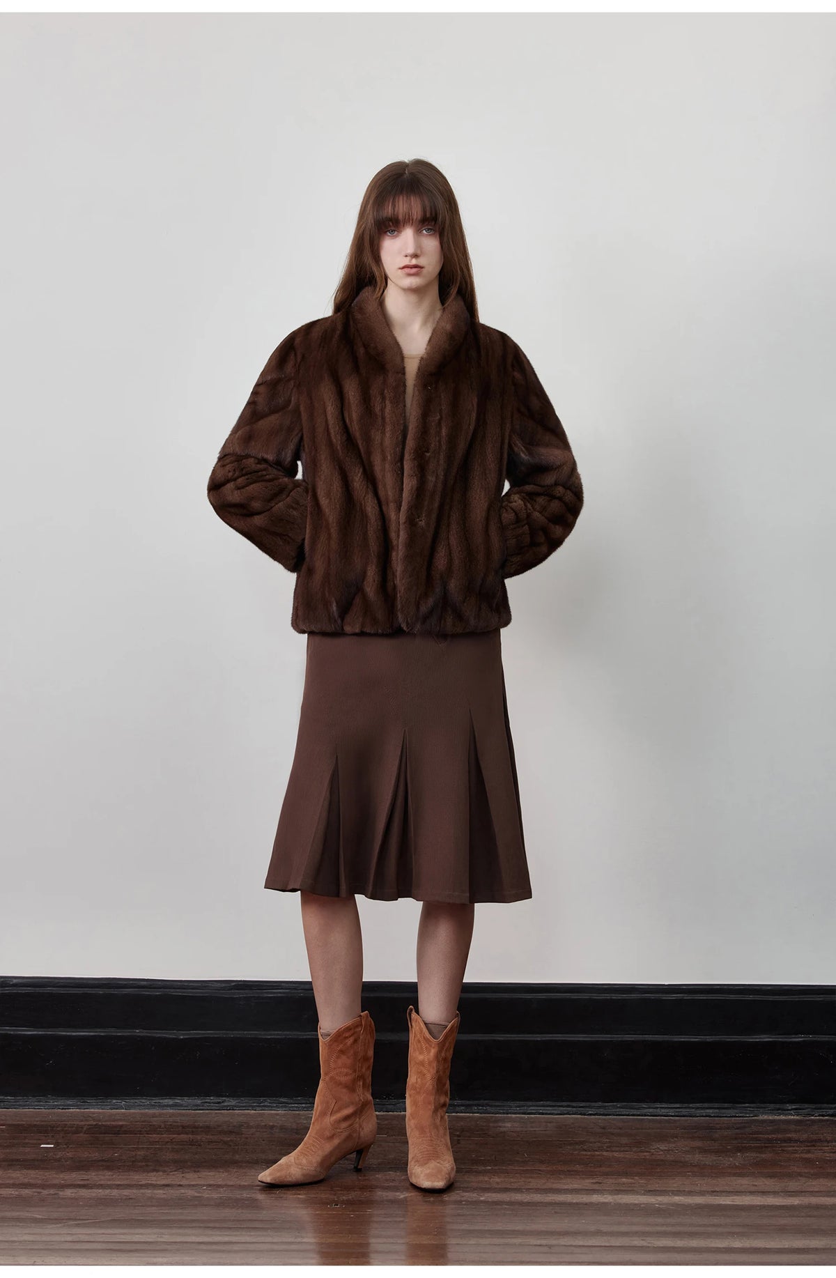 Women's Short Faux Fur Coat with Stand Collar