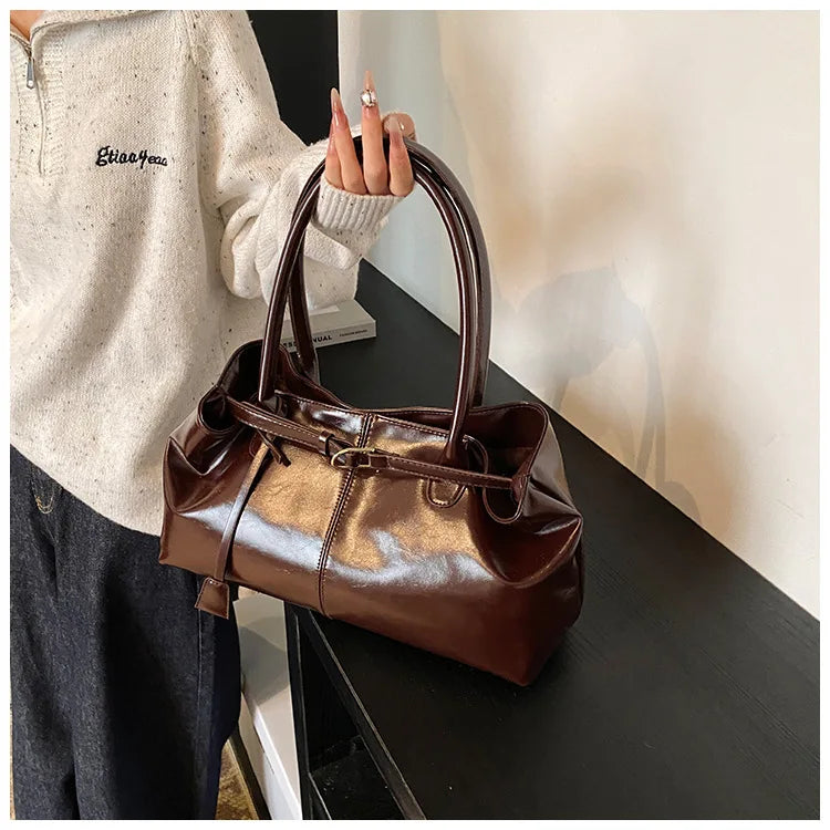 Vintage Handbag for Women Large Capacity 2026 New Underarm Commuting Bag Fashion Female Casual Single Shoulder Tote Bag Handbags
