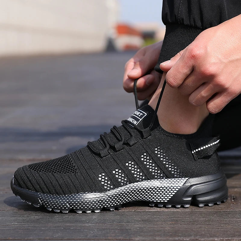 Men’s Lightweight Mesh Casual Sneakers