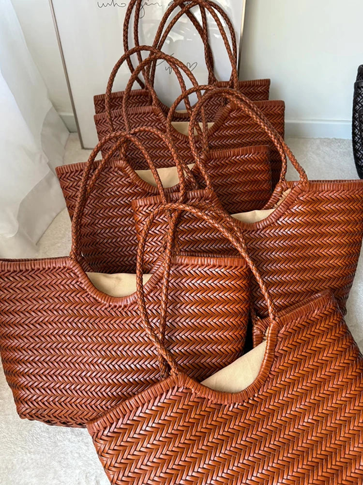 Leather woven bag, large-capacity women's tote bag, holiday leisure top layer cowhide shoulder bag, vegetable basket bag.
