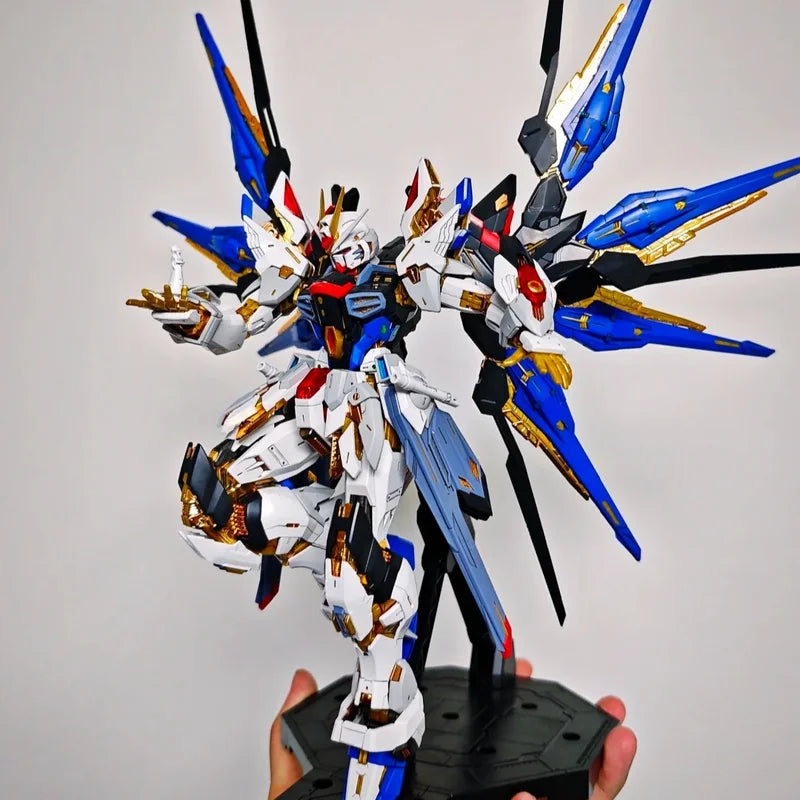New CHANGLONG Model 7701 Mgex Zgmf-X20a Strike Freedom Plastic Skeleton Kits Anime Action Figure Robot Plastic Model Gifts Toys