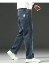 Men’s Relaxed Straight-Leg Stretch Jeans