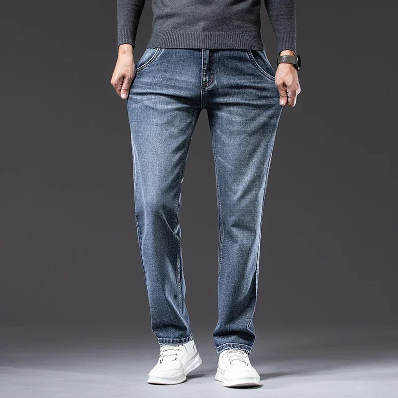 Men’s Classic Straight-Leg Stretch Jeans
