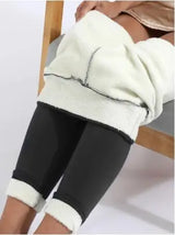 Women’s Fleece-Lined Thermal Yoga Pants