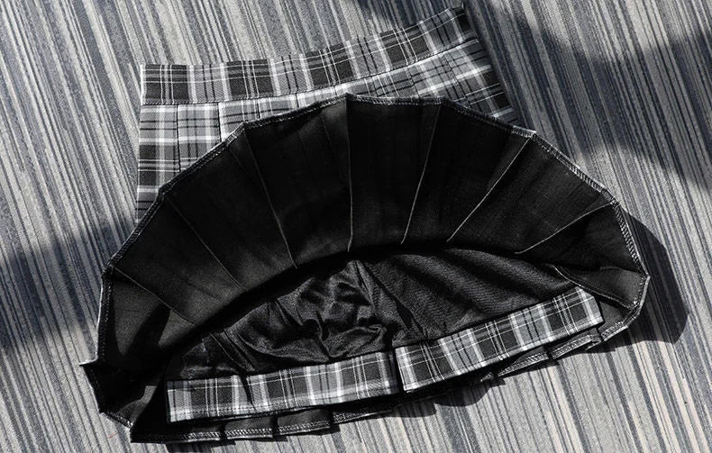 Plaid A-Line Mini Skirt – High Waist, Pocketed