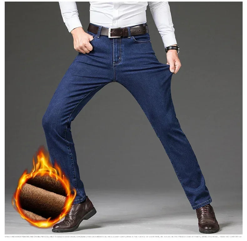 Men's Fleece-Lined Stretch Straight-Leg Jeans