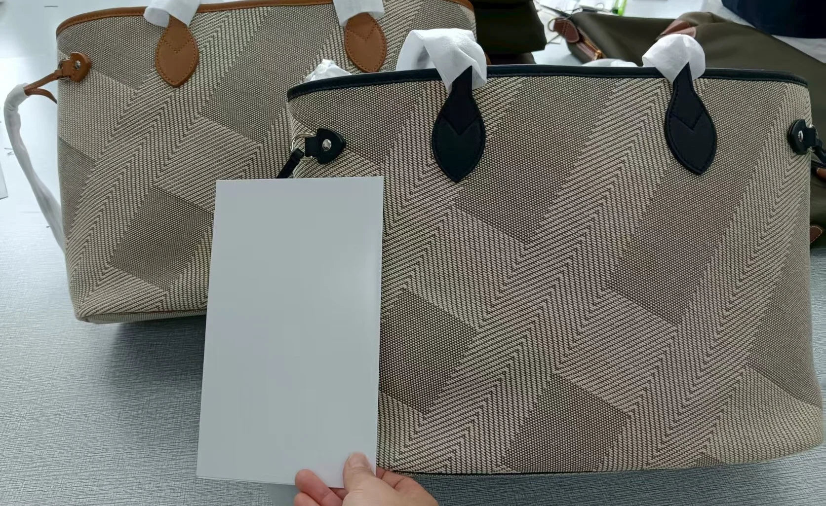 Women's Fashion Shoulder Bag Luxury Designer Handbag Large Capacity Canvas With Genuine Leather Tote For Shopping,Commuting,Work