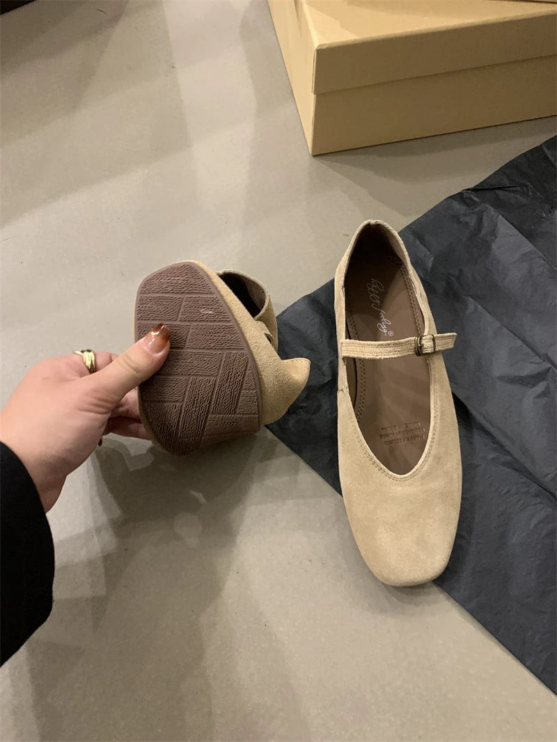 Bailamos Women's Elegant Ballet Flats | Slip-On