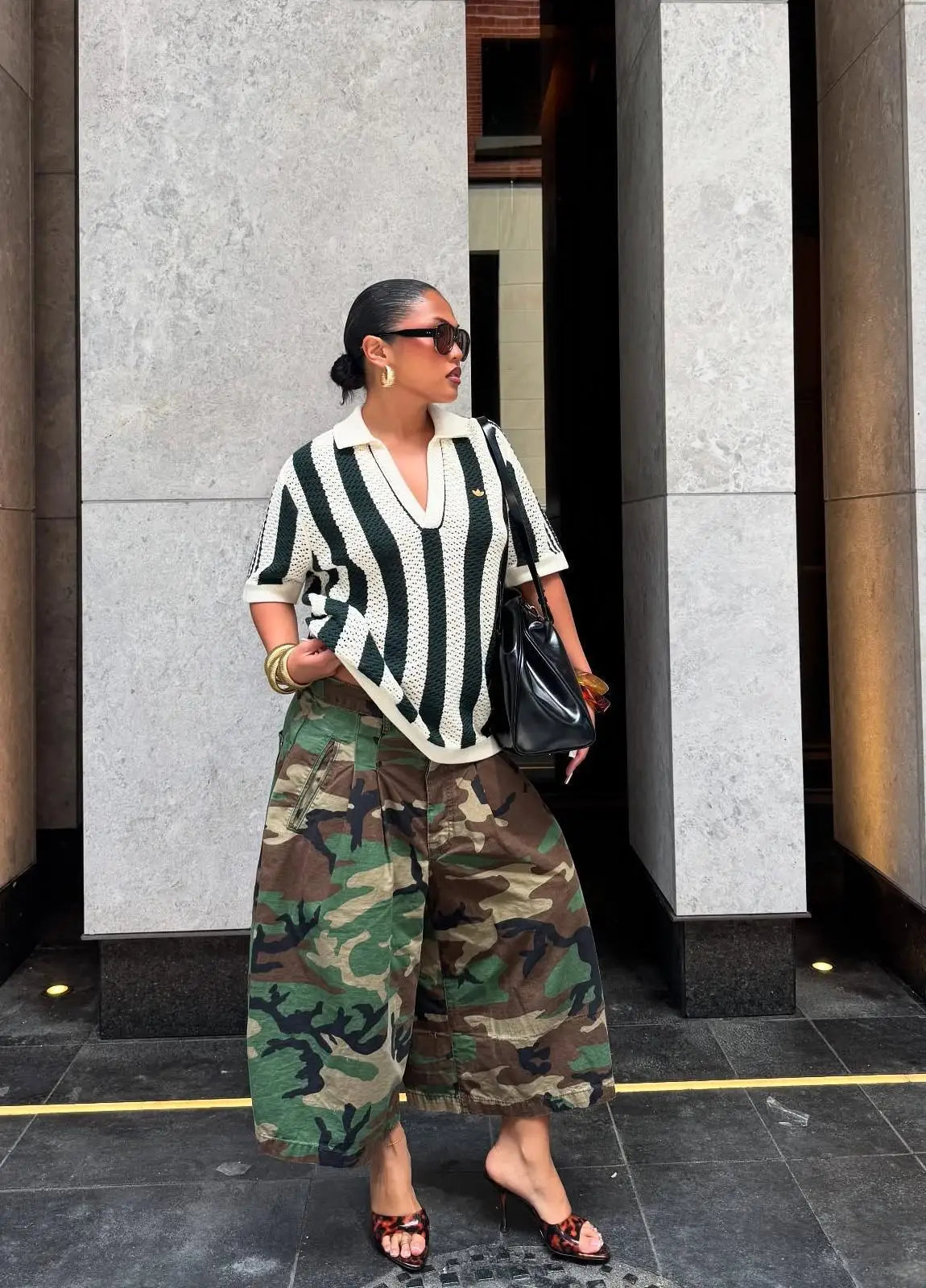 Women's Camo Wide-Leg Streetwear Trousers - High-Waist Vintage Cargo Capris