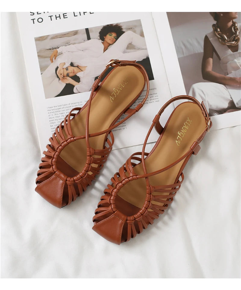 Women's Narrow Band Roman Flat Sandals — Buckle Strap Gladiator Beach Shoes